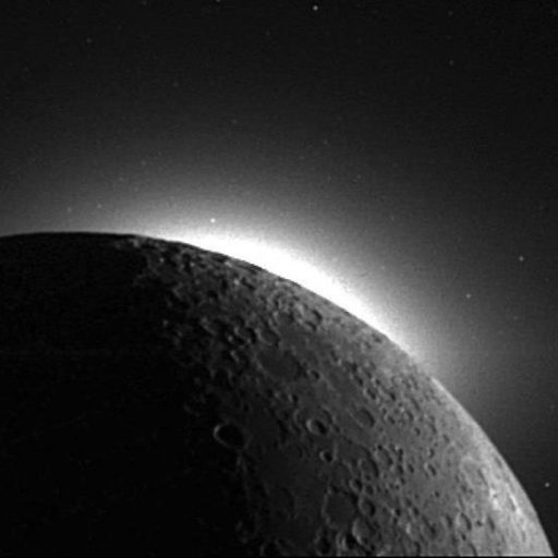 lunar horizon glow clementine