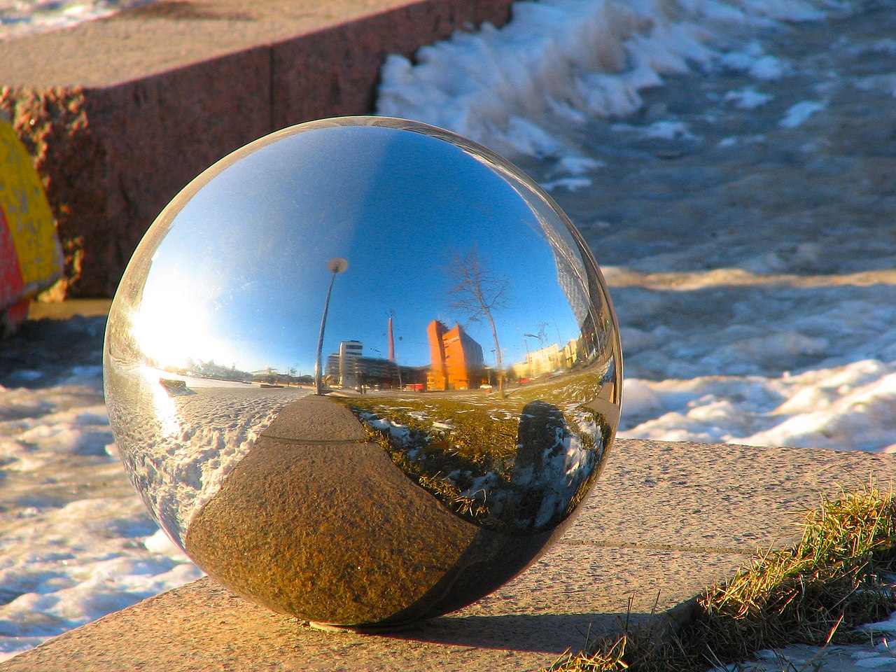 spherical mirror