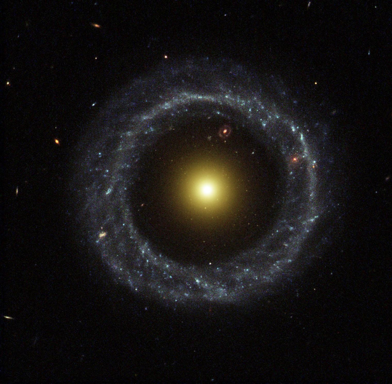 hoag's object