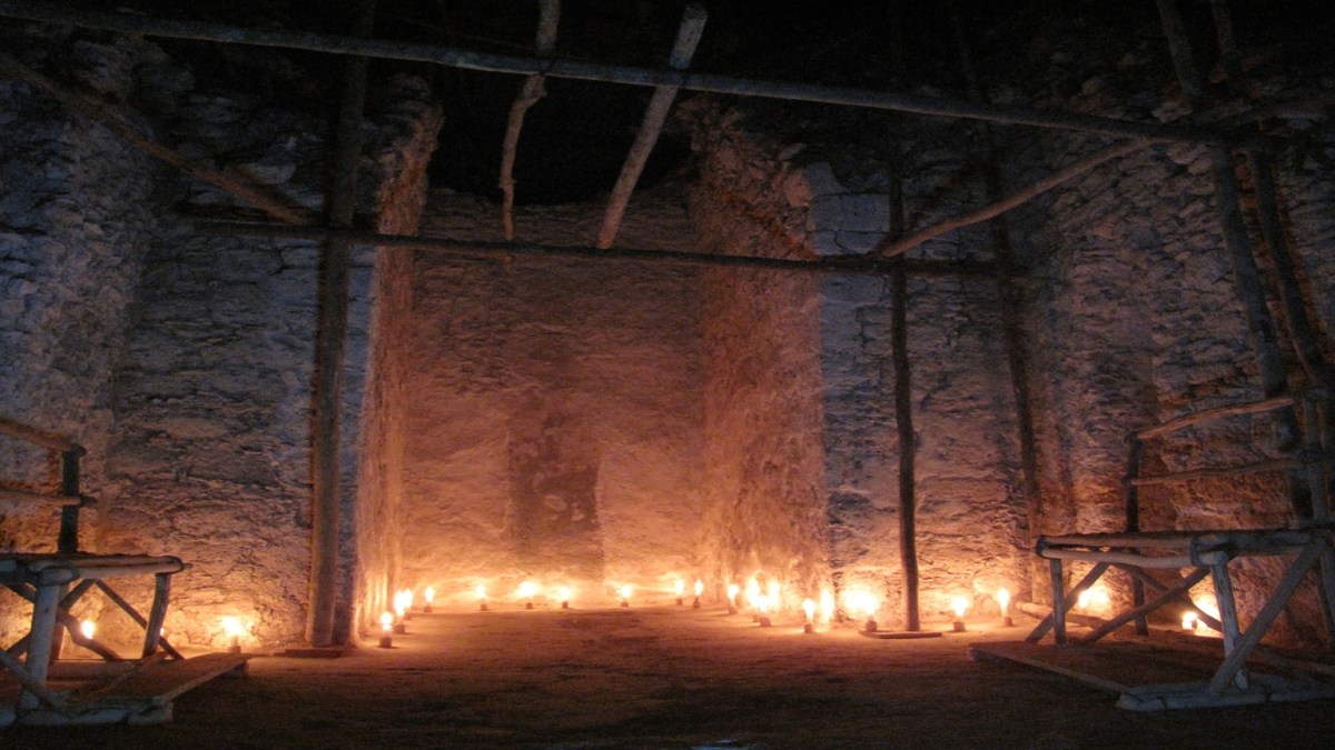 Mayan ruins San Bartolo