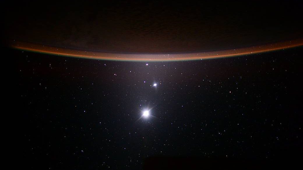 venus jupiter earth iss