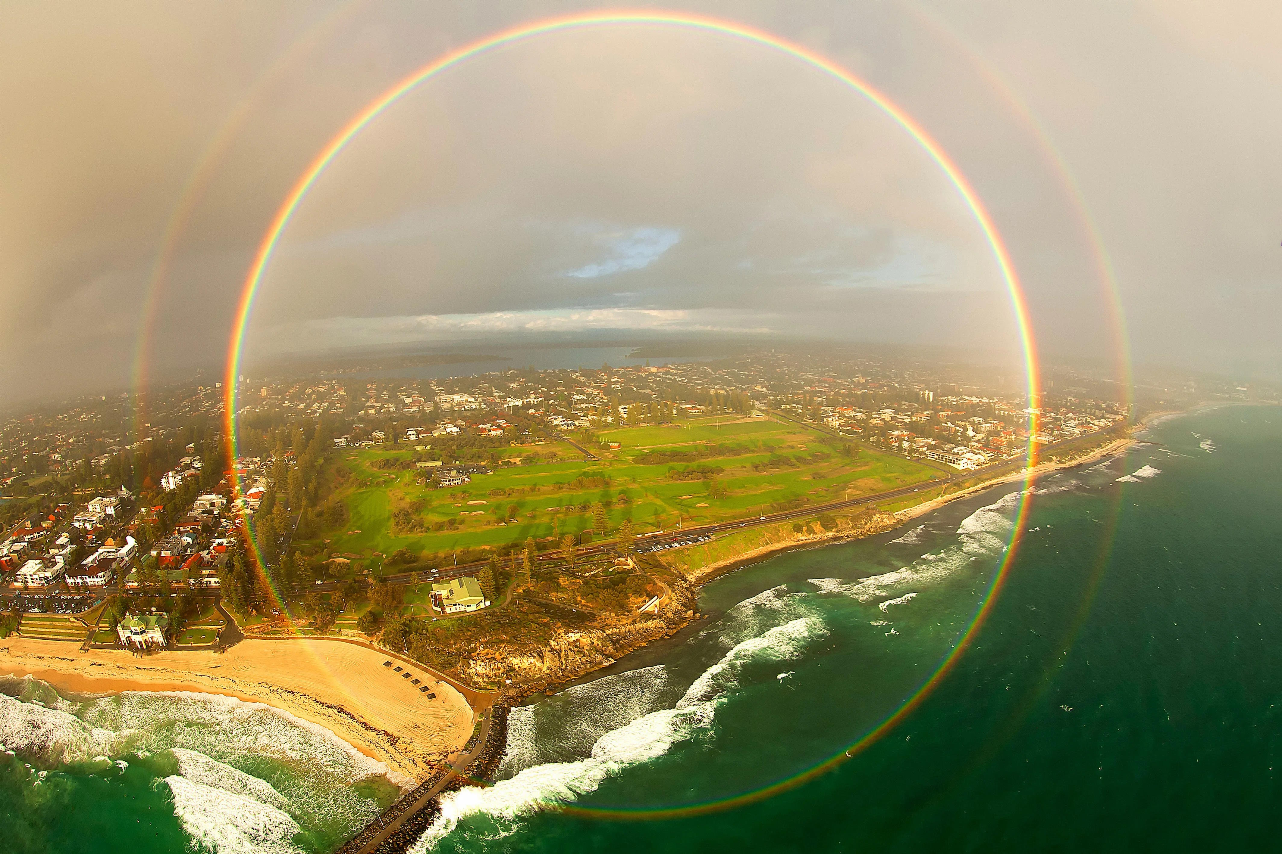 full circle double secondary rainbow