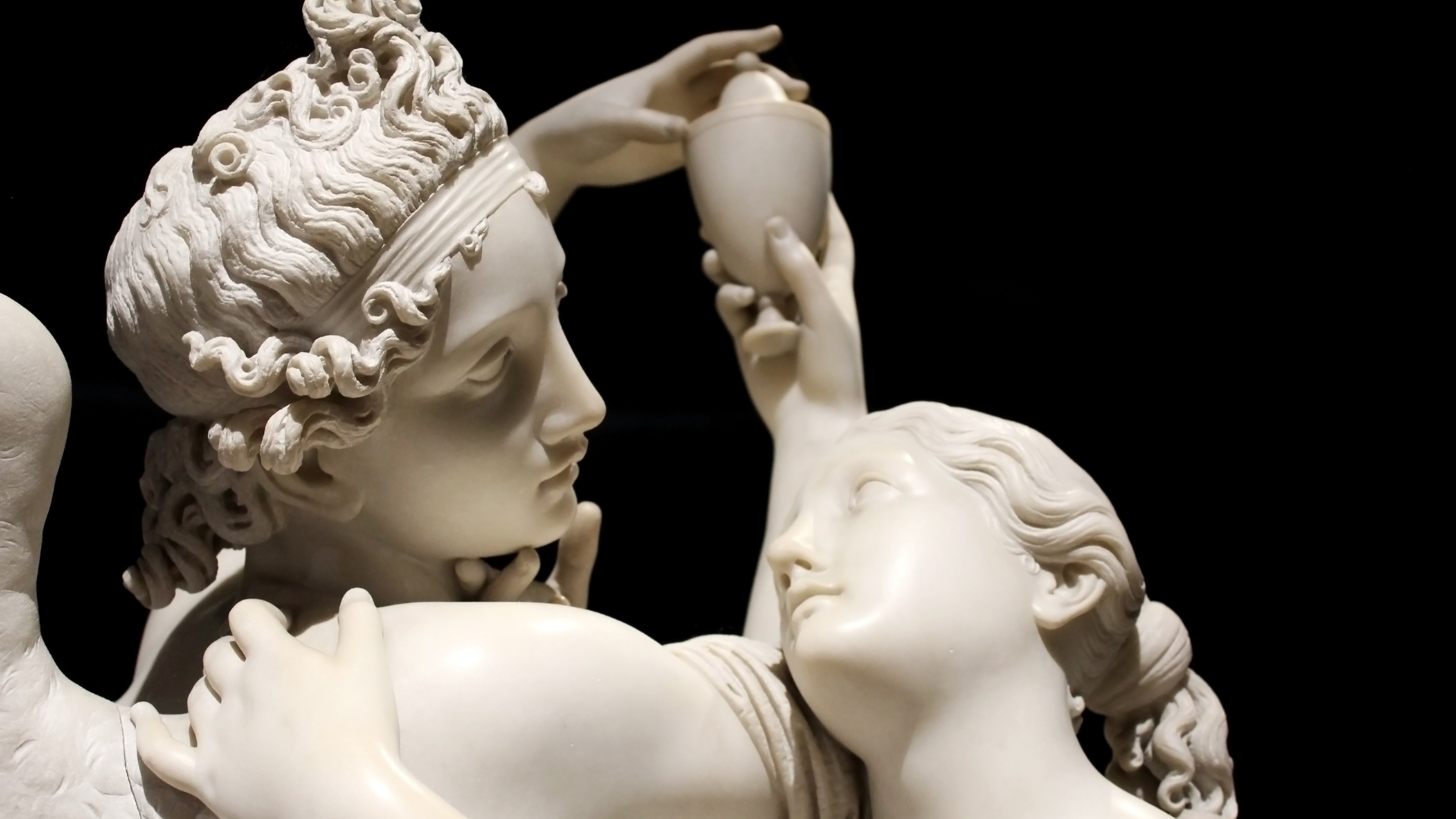 Cupid and Psyche statue