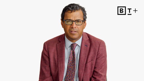 How to Break the Hidden Limits of Expertise